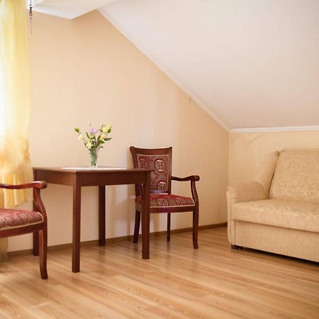 Vila Muntenia Hotel Chisinau Luaran gambar