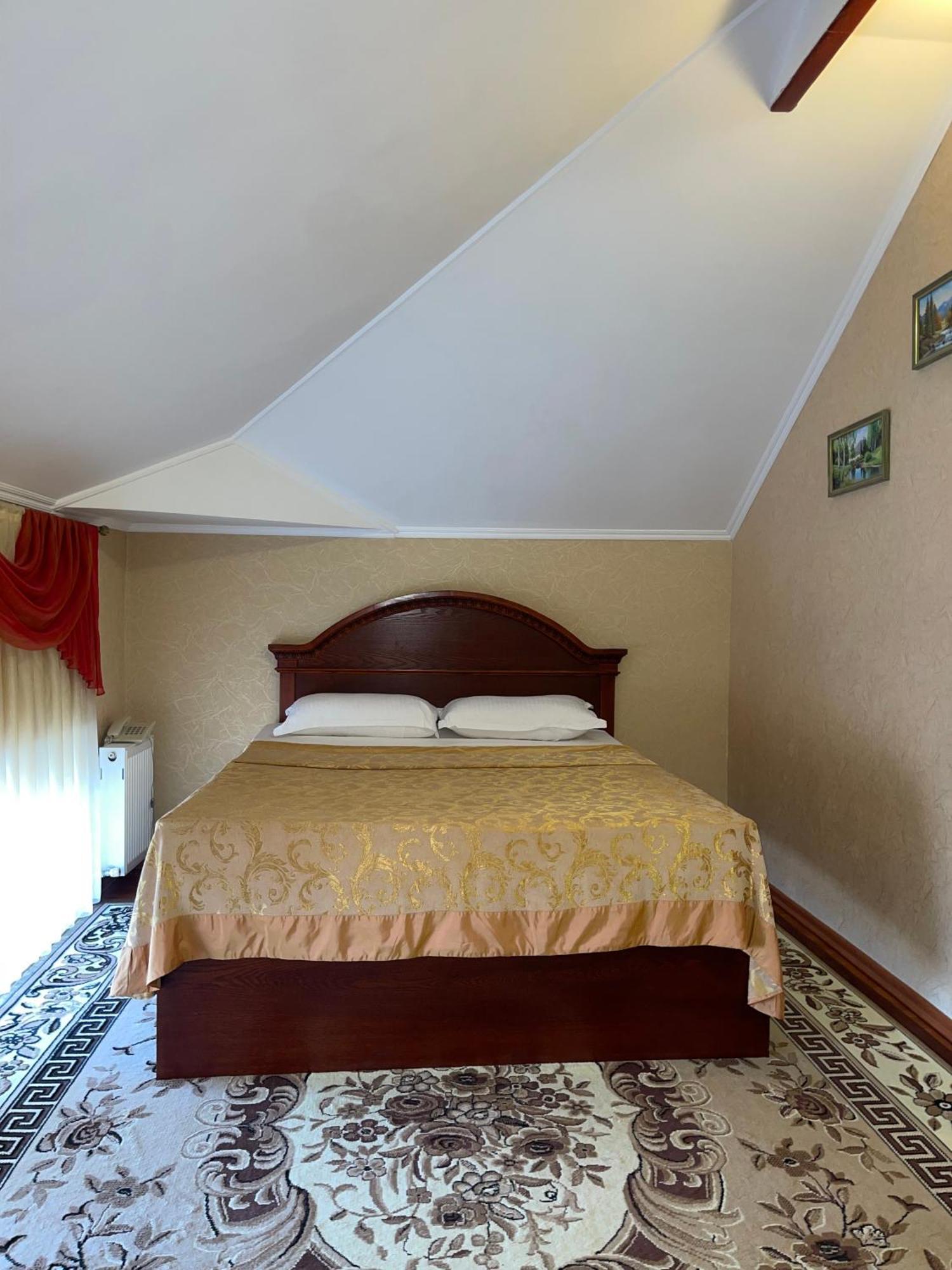 Vila Muntenia Hotel Chisinau Luaran gambar